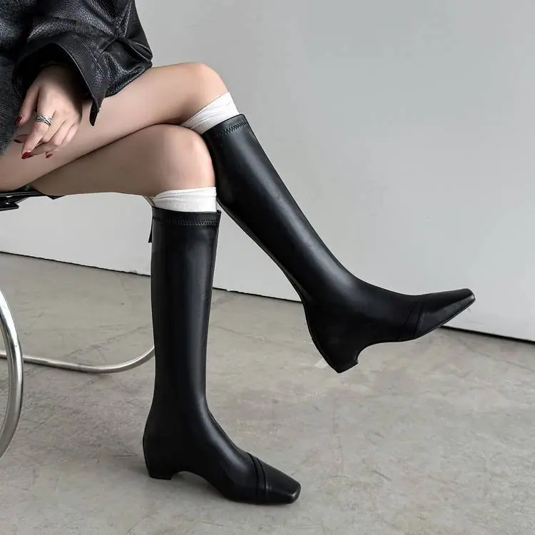 20250914824599044_750.jpg?imageslim