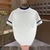 2026 Verão Nova Moda Tendência Simples Esportiva Camiseta Masculina Gola Redonda Manga Curta Bordada Casual Confortável Manga Curta