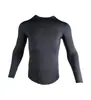 Camisa de compressão simples e esportiva de manga longa, altamente elástica, de secagem rápida, respirável, que absorve o suor e justa ao corpo, com um design 3D amigável à pele, adequada para treinamento de fitness