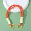 Lanyard de Teléfono Móvil Tejido a Mano con Hebilla Doble de Colores Correa de Muñeca Anti-pérdida Accesorio Llavero Versátil Multicolor