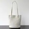 Bolsa de Ombro Artesanal em Couro Bovino Vegetal de Primeira Camada de Luxo de Nicho com Design Simples e Relaxado, Bolsa de Mão Tipo Balde em Couro Genuíno