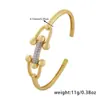 Distrito Lu Pulsera Hueca con Hebilla Doble de Herradura Estilo Ins Personalidad de Moda Joyería de Mano Chapada en Cobre con Oro de 18K