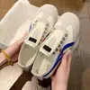 Novos Sapatos Casuais Finos Slip-On de Verão 2026, Tênis Esportivos Color Block, Sapatos de Treino Planos Versáteis Alemães para Mulheres