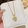 Collar Minimalista de Nicho con Colgante de Estrella Corazón de Zirconia Exquisito Versátil Cadena para Clavícula Súper Brillante Sensación de Lujo Ligero de Nicho