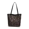 Bolso de Hombro Sencillo y Elegante Modelo Nuevo 2025 Gran Capacidad Moderno de Moda de Alto Valor Bolso Tote para Axila para Mujer
