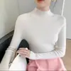Camiseta básica de mujer con cuello semi-alto suave y delicado, suéter de punto interior ajustado, top adelgazante de manga larga