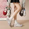 Nuevas zapatillas casuales de otoño para mujer estilo coreano, perfectas para estudiantes, versátiles para el uso diario, ligeras e ideales para el estilo urbano