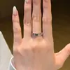 Anel Céu Estrelado Cravejado de Diamantes Estilo Xiaohongshu, Design Único de Nicho, Anel de Joia de Luxo Leve com Sensação de Alta Qualidade