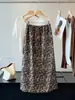 Falda de Algodón y Lino de Alta Gama con Estampado de Leopardo para Mujer, Nuevo Estilo de Verano con Abertura Trasera, Cintura Alta Elástica, Falda Recta Adelgazante de Longitud Media