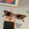 Nuevas Gafas de Sol de Moda Incrustadas de Diamantes, Gafas de Sol Ojo de Gato para Mujer, Gafas de Sol de Alta Gama Hechas a Mano Incrustadas de Diamantes para Mujer