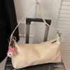 Bolso Pequeño de Cuero con Cera de Aceite para Axila para Mujer 2025 Nuevo Bolso de Hombro Francés de Lujo Accesible Bolso Cruzado de Diseño de Nicho de Gama Alta