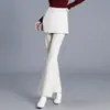 Moda Outono 2026 Versátil Calça Flare de Couro PU para Mulheres, Cintura Alta Emagrecedora com Painel Traseiro em Patchwork, Calça Casual Tendência de Cor Sólida