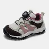 Zapatos deportivos casuales para niños de primavera 2026 nuevo modelo para niños y niñas de malla para correr senderismo