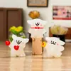 Micro-Paisaje de Musgo Creativo Lindo Que Brilla en la Oscuridad Dibujos Animados Perro Blanco Pequeño Accesorios de Decoración DIY Adornos Pequeños para Coche Escritorio