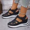 Sandálias de Tamanho Grande para Mulheres de Comércio Exterior Transfronteiriço Nova Coleção Primavera 2025 Estilo Europeu e Americano Salto Anabela Sandálias Romanas com Velcro para Mulheres Sapatos Casuais de Solado Grosso