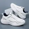 Zapatos transfronterizos de talla grande, nuevo modelo de otoño, versátiles, de suela gruesa, casual, moda, modernos, ligeros, para exteriores, antideslizantes, zapatillas de cuero