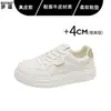 Zapatos blancos de piel auténtica ultraligeros con suela gruesa para mujer, nuevos zapatos versátiles para estudiantes 2026, zapatillas deportivas casuales ligeras, zapatillas deportivas
