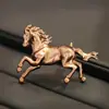Broche Cavalo do Zodíaco Retro Exportação Transfronteiriça Corsage de Cavalo Tricolor Pin Cavalo Galopante Acessórios para Homens