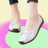 Calçado de Boca Rasa Sapatos Casuais Sapatos para Mães Femininos Sapatos Novos Estilo Coreano Primavera e Verão Sapatos Femininos Slip-on