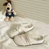 Primavera/Verano 2026 Zuecos Birkenstock Plisados Color Crema Zapatillas de Casa Calzado de Exterior Nuevo en Primavera Zapatos sin Cordones Zapatos Casuales Zapatos Individuales