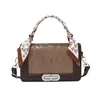 Bolsa de Mão Pequena Estilosa Nova da Primavera 2026 Bolsa Feminina Tendência Bolsa de Ombro Transversal Fashionable Bolsa de Mão Quadrada Pequena Chique