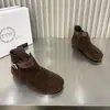 Botas de Moda de Cuero Mate Color Sólido Estilo Coreano para Mujer Primavera y Otoño Versátiles Cómodas de Suela Plana Botines Hebilla de Cuero Punta Redonda Botas Casuales