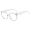 Gafas de Sol de Plástico Ligero Ojo de Gato Simples Anti-Luz Azul Lentes Planas Gafas de Sol de Moda Europeas y Americanas Montura de Gafas de Moda Clinker