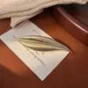 Design Personalizado, Broche de Folha Simples, Alfinete de Folha de Alto Padrão e Requintado, Acessório de Lapela para Traje de Trabalho e Dia a Dia