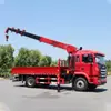 Grúa telescópica de brazo recto de 8 toneladas certificada CE, grúa hidráulica montada en camión con eslinga de carga, dispositivo de toma de fuerza, bomba y estabilizadores