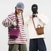 Bolsa Tote Minimalista Transfronteriza, Gran Capacidad, Bolso de Hombro Versátil de Nylon, Bolso Cruzado de Nicho para Viajes Diarios con Múltiples Bolsillos