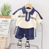 Novo Conjunto de Roupa Social Masculina de Comércio Exterior, Elegante e Moderno, Tecido Waffle de Verão, Gola Inglesa, Manga Curta, Conjunto de Duas Peças para Crianças