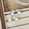 Pendientes de Flor de Perla Dulce Estilo Coreano de Primavera para Mujer, Aguja de Plata S925, Diseño de Nicho Exquisito y de Alta Gama, Pendientes Versátiles