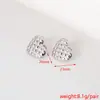 Brincos Texturizados de Alta Qualidade Europeus e Americanos da Moda para Mulheres, Design Tridimensional de Flor e Estrela do Mar em Aço Inoxidável, Brincos Simples de Nicho