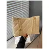 Bolsa de Ombro Transversal para Axila Feminina 2026 Nova de Verão Exquisite Acolchoada com Corrente Bolsa de Ombro Grande Capacidade Bolsa Transversal tipo Balde