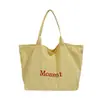 Bolso Tote de un Solo Hombro Cruzado de Nuevo Estilo con Letras Rojas de Alto Valor Estético, Casual y Moderno para el Trayecto al Trabajo, con un Aspecto de Alta Gama y Gran Capacidad, Estilo Coreano