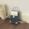 Bolso de Mano de Diseño de Nicho Transfronterizo de Moda Versátil para Mujer Modelo Nuevo 2026 Bolso de Hombro Cruzado de Lujo Ligero de Alto Valor para el Trabajo