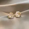 Brincos de Pérola com Zircônia Imitação para Mulheres, Elegantes e Luxuosos, de Alta Qualidade, Tarraxas Amigas do Ouvido, Novos Brincos de Argola Modernos e Versáteis