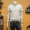 Camiseta de Punto de Manga Corta con Cuello Redondo, Rayas y Bloques de Color, Casual, Nueva para Verano 2026, para Hombre, Color Sólido, Transpirable, Versátil, Top de Marca de Moda