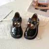 Coleção Primavera 2026 Sapatos de Couro para Meninas com Laço Xadrez Moda Versátil Estilo Escolar Sapatos Individuais Infantis Sapatos de Princesa para Meninas