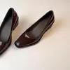 Zapatos Negros de Charol Elegantes con Punta Cuadrada Estilo Retro, Suela Blanda y Tacón Alto para Mujer, Zapatos Bajos sin Cordones con Tacón Grueso, Talla Grande, Adecuados para el Viaje Diario