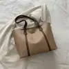 Bolsa de Mão Feminina Versátil Retrô, Bolsa de Armazenamento da Moda, Bolsa Tote de Nicho Estilo Coreano, Bolsa Elegante para o Dia a Dia