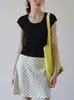 Blusa de tricô com gola U e manga curta para mulheres, nova camisa básica slim fit de verão