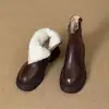 Botas de nieve para mujer, nuevo estilo de invierno 2026, cálidas del noreste, forradas de felpa gruesa, cuero suave, suela gruesa, punta redonda, botas estilo Martin forradas de felpa