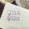 Dai Ruisen [Ritmo Púrpura, Onda de Luz] - Manicure Francesa estilo gatinho simples, estilo curto, pintada à mão com pequenos designs florais, arte de unha feita à mão