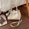 Bolso Cubo de Moda de Nicho para Mujer 2026 Nuevo Elegante Bolso de Hombro de Moda para Viajes Diarios Bolso Cruzado Versátil Chic