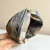 Nueva Diadema con Estampado de Pintura al Óleo Vintage para Mujer, Accesorio para el Cabello Ancho de Lujo con Forma de Cruz