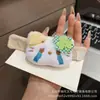 Lindo juguete de peluche al por mayor colgante para mochila muñeca de peluche de dibujos animados bolsa de puesto llavero Velcro colgador de bolsa de estudiante