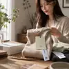 Etiqueta a prueba de manipulaciones con logo personalizado, etiqueta para tienda de ropa, papel especial, etiqueta de ropa de estilo simple, hecha a medida