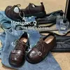 2026 Novo Estilo Couro de Bezerro Brogue Fivela de Metal Jk Mocassins de Couro Planos Versáteis Modernos Sapatos Femininos