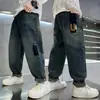 Roupas Infantis para Meninos, Calças Estilosas de Primavera e Outono, Nova Coleção de Outono 2026, Jeans Casuais Largos para Crianças Maiores, Moderno
